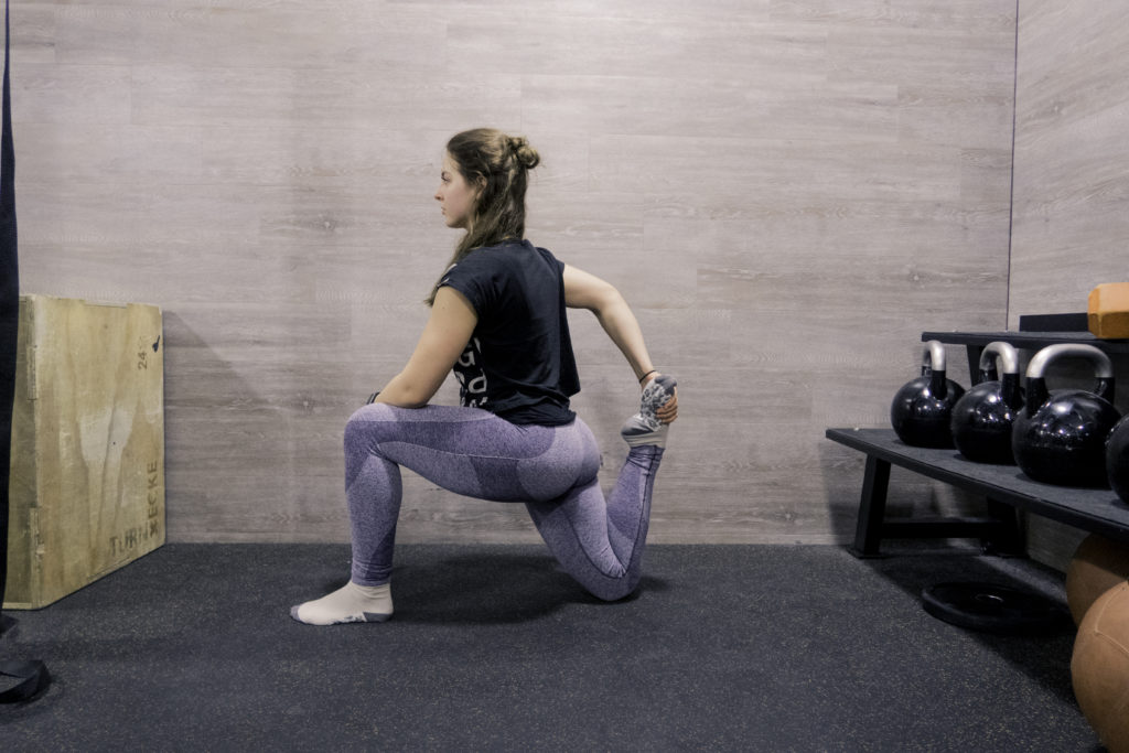 Dehnung des vorderen Oberschenkels Stretching Routine, Dehnung des vorderen Oberschenkels